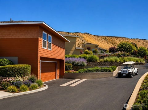 Photo of 9213 Crescent Bar Road NW #C-01, Quincy, WA 98848 (MLS # 2549626)