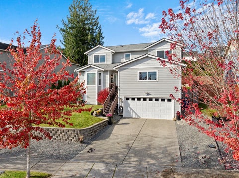 Photo of 1484 W Gateway Heights Loop, Sedro Woolley, WA 98284 (MLS # 2596359)