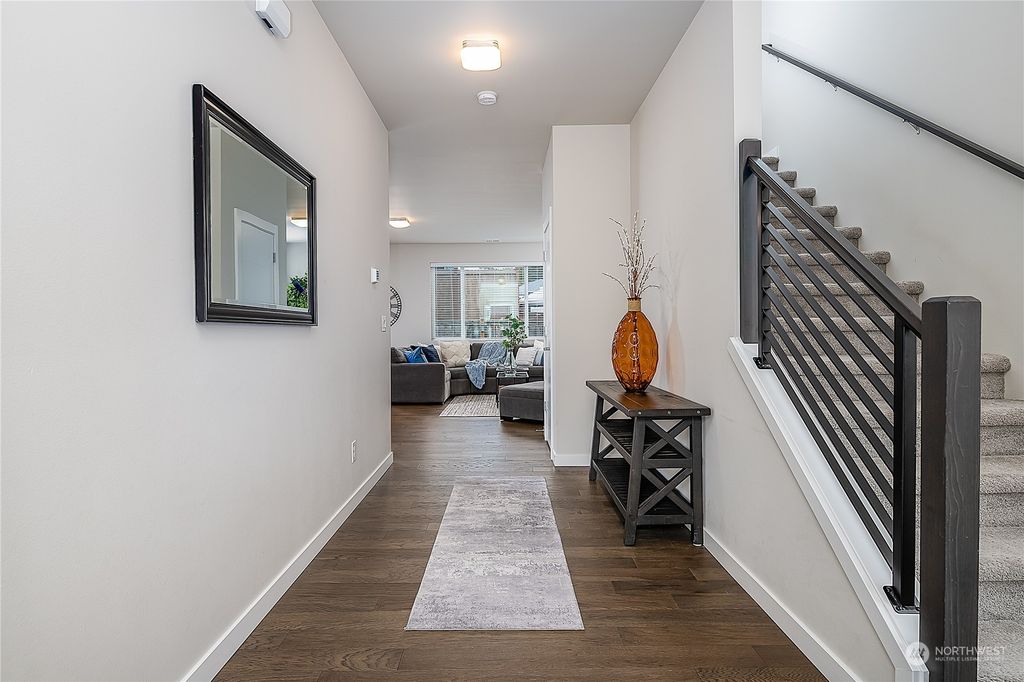 Photo of 14524 37th Avenue W, Lynnwood, WA 98087 (MLS # 2206069)