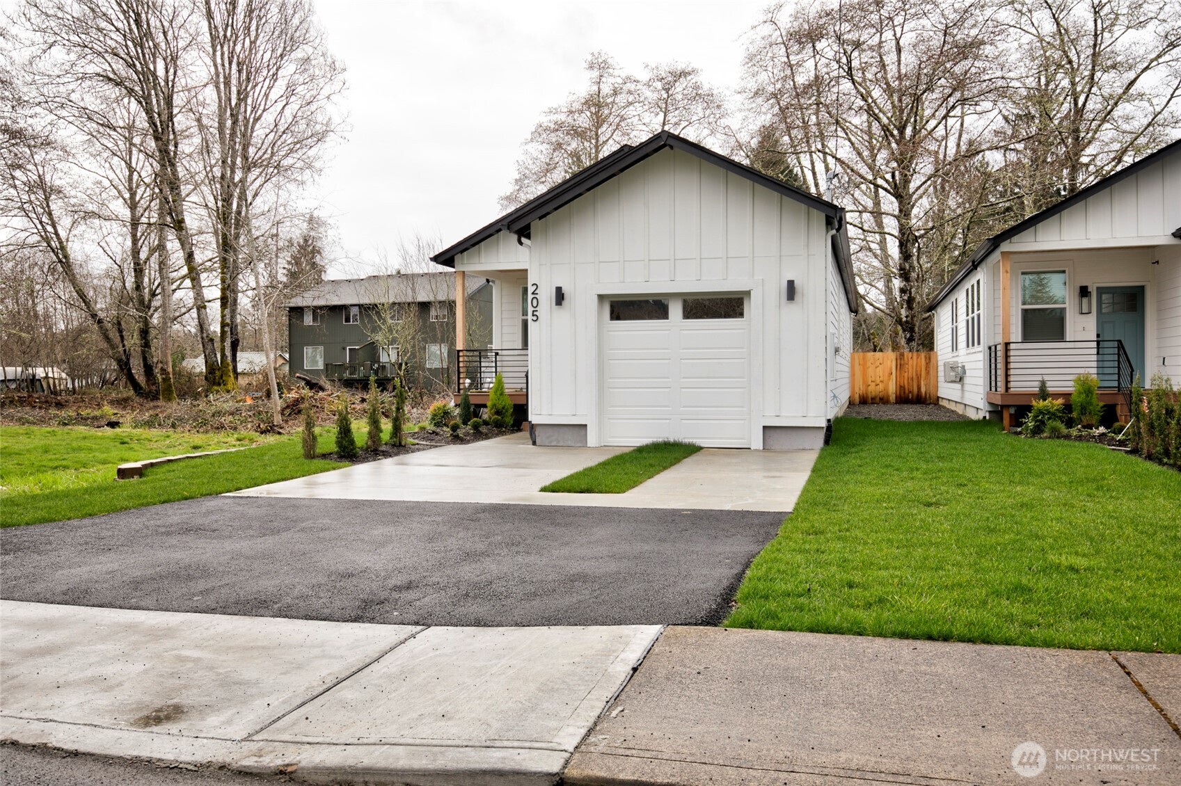 205 W Harriman Street