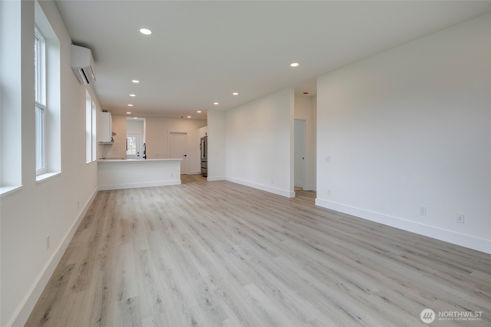 205 W Harriman Street
