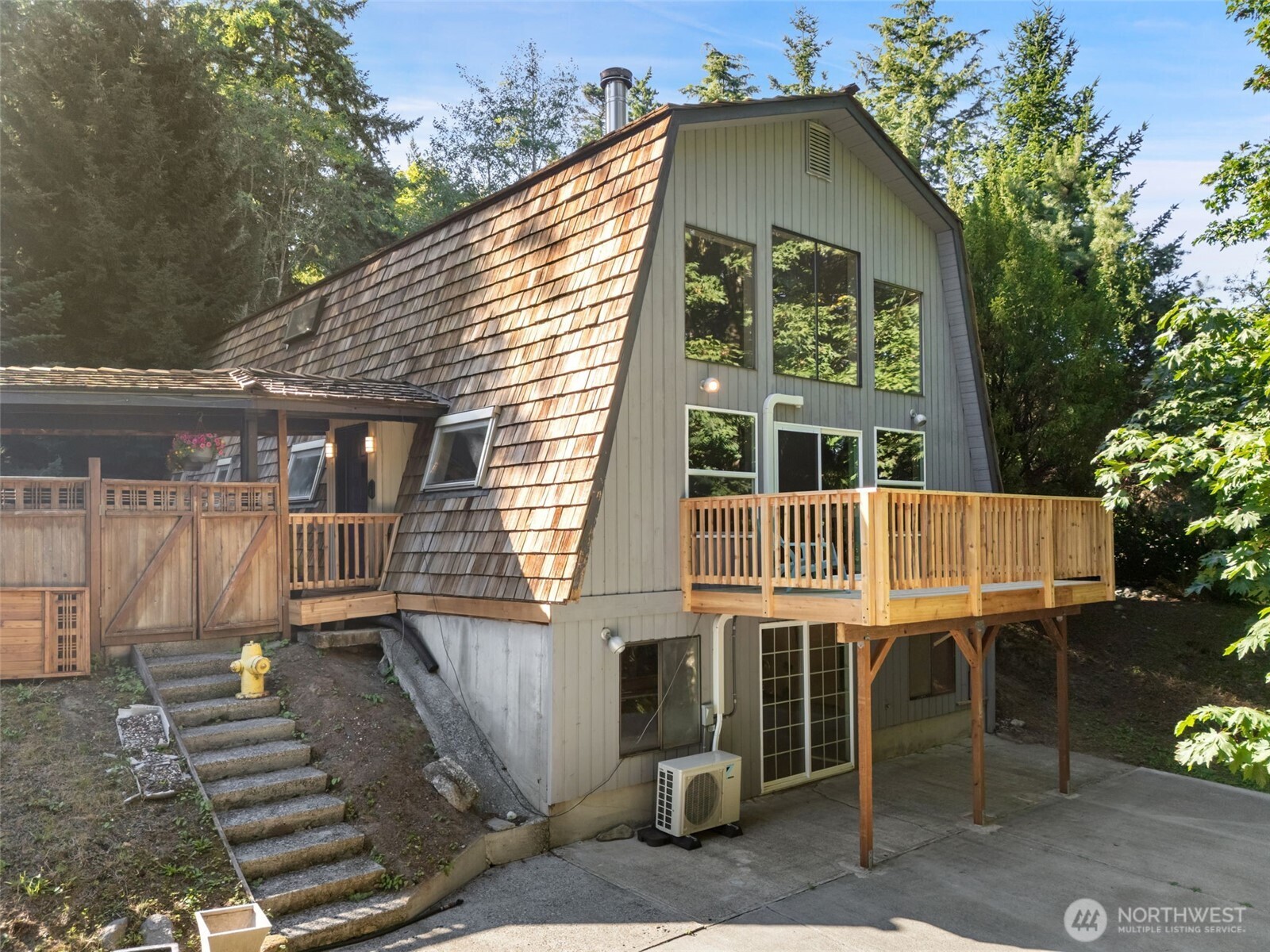 1354 NE Hoffs Drive