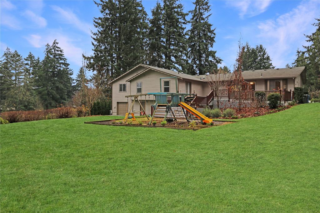 Photo of 5017 96th Street E, Tacoma, WA 98446 (MLS # 2459052)