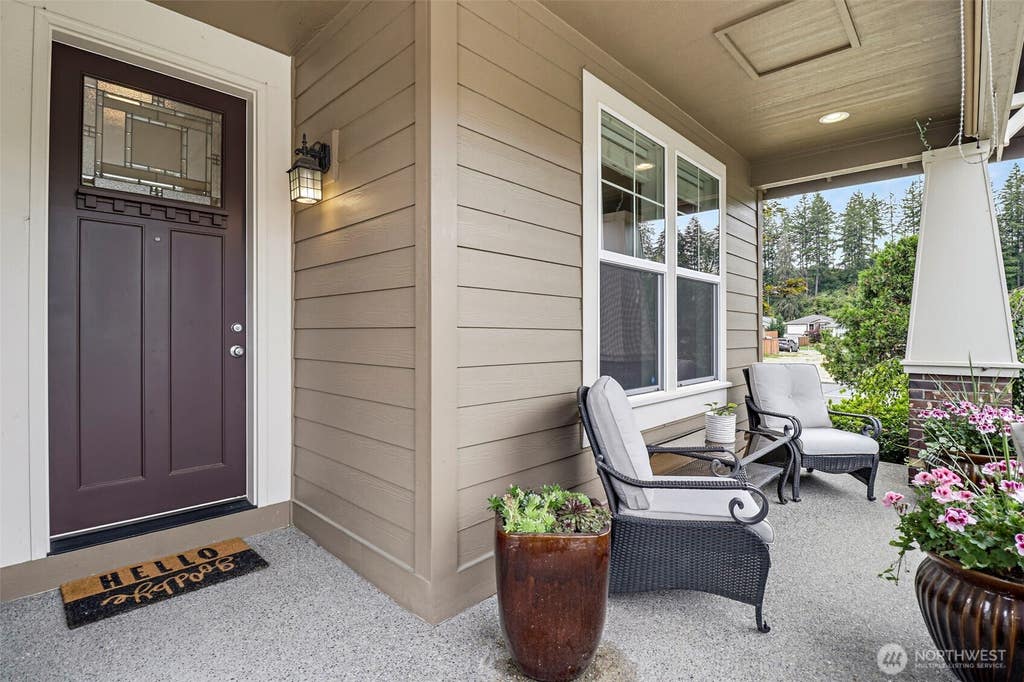Photo of 12129 178th Avenue E, Bonney Lake, WA 98391 (MLS # 2557181)