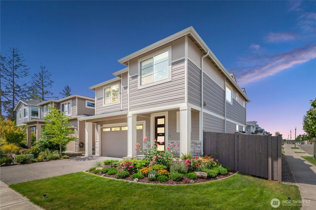 Photo of 20821 98th Place S, Kent, WA 98031 (MLS # 2423657)