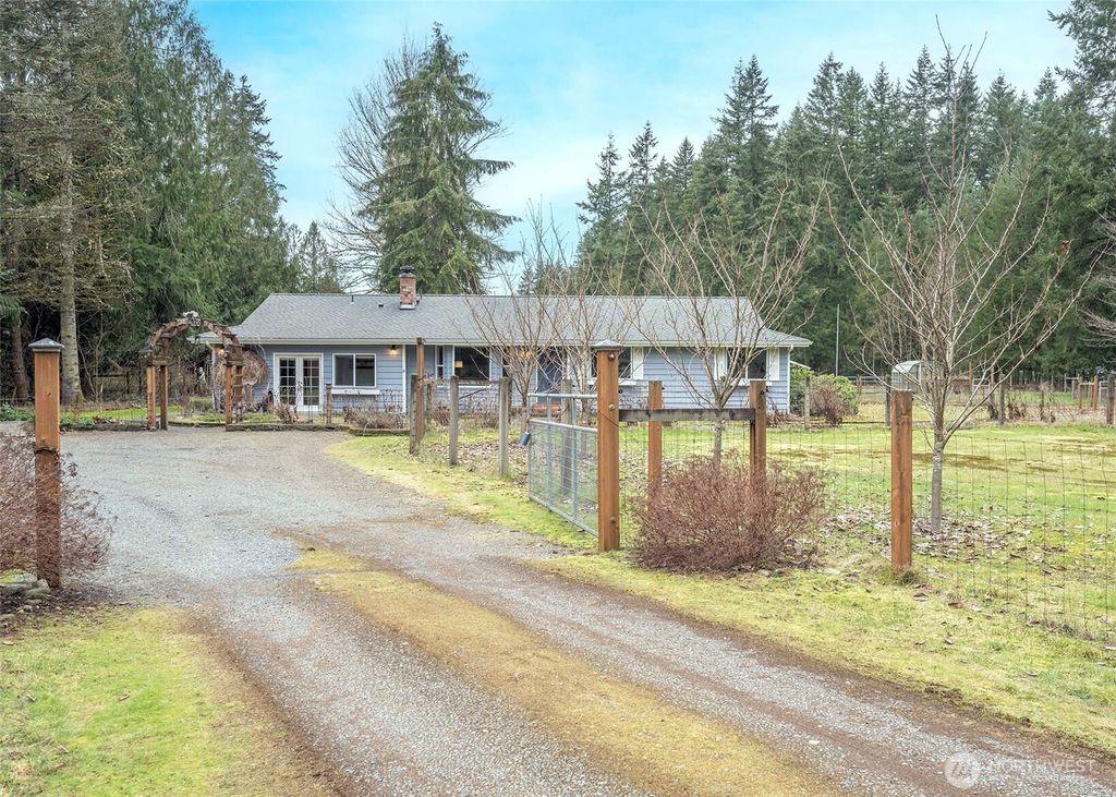 Photo of 9218 169th Avenue NE, Granite Falls, WA 98252 (MLS # 2485526)