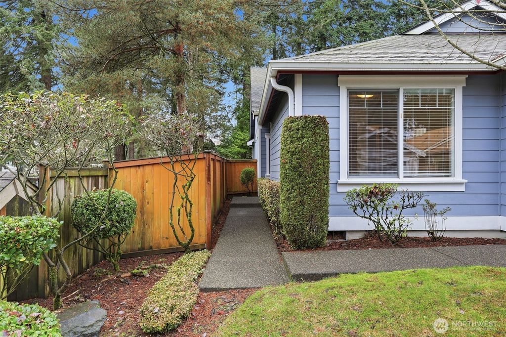 Photo of 5323 Ivy Hill Lane SE, Lacey, WA 98513 (MLS # 2467366)