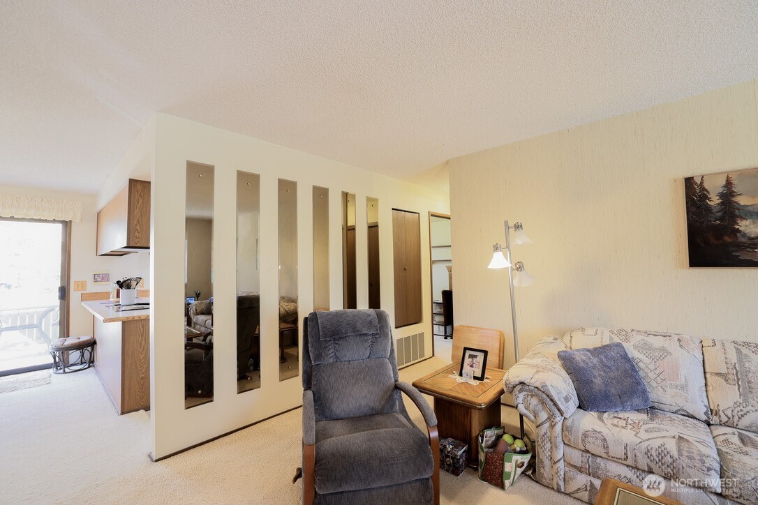 9930 NE 144th Lane #202