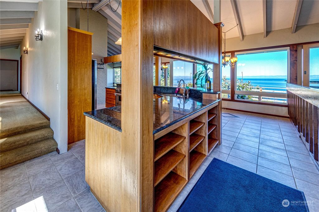 listing image 9361711021470706475