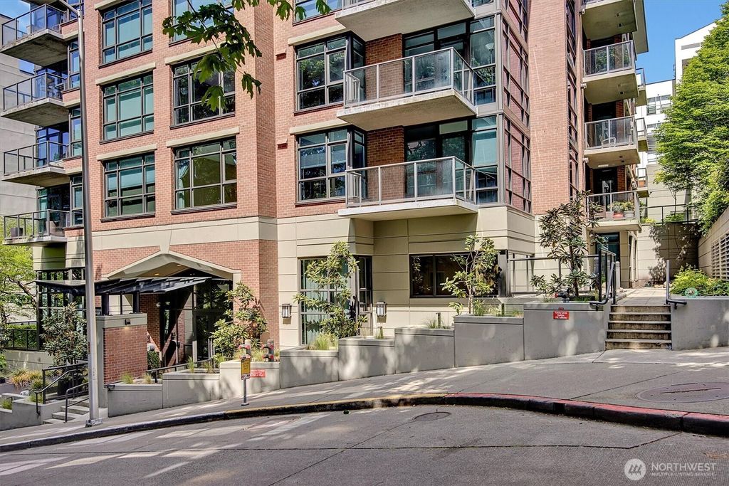 Photo of 1420 Terry Avenue #603, Seattle, WA 98101 (MLS # 2369176)