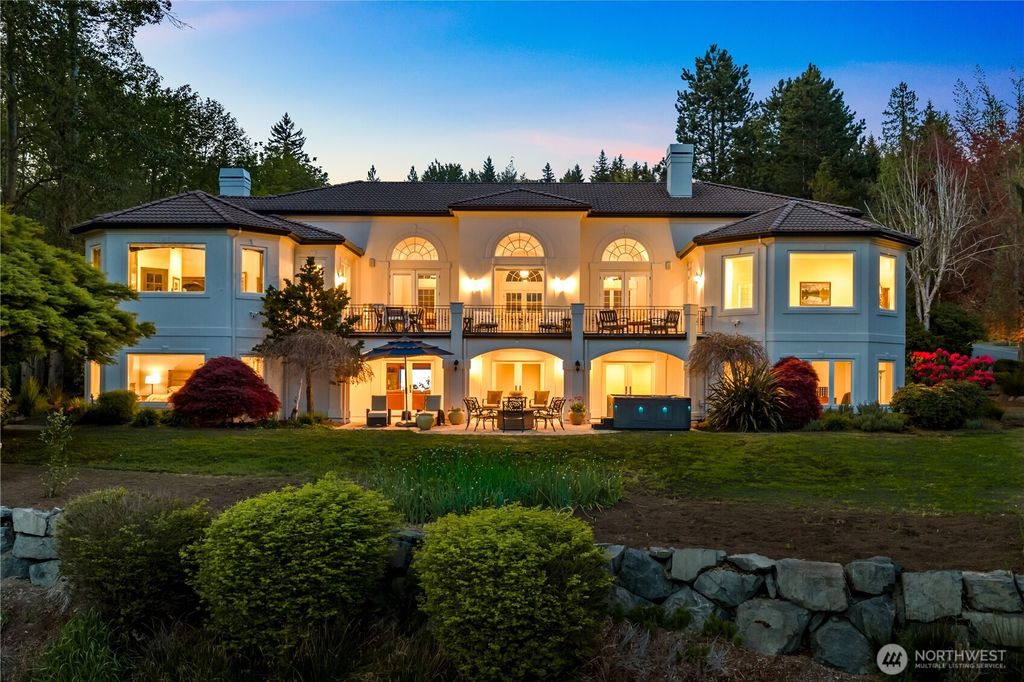 Photo of 4145 Peregrine Point Way SE, Sammamish, WA 98075 (MLS # 2514880)