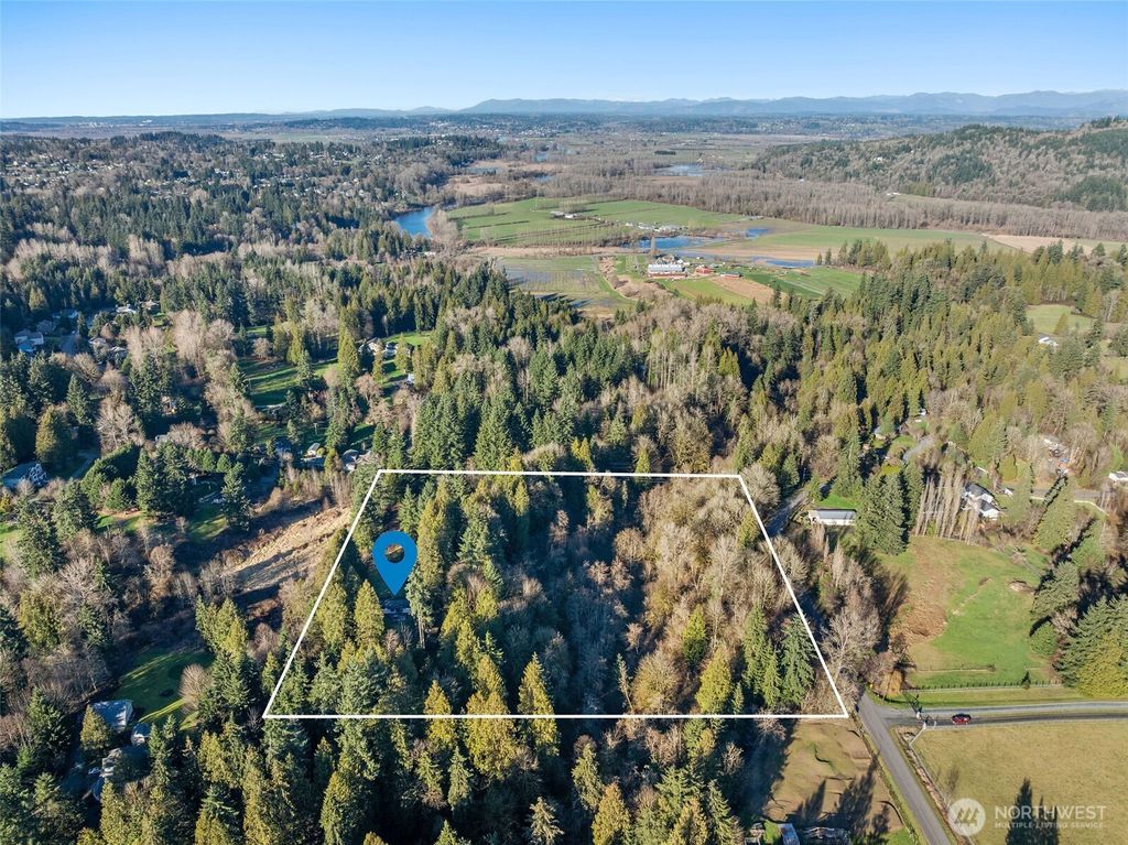 Photo of 10714 180th Street SE, Snohomish, WA 98296 (MLS # 2479264)