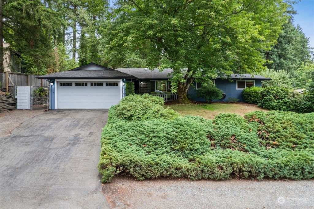 Photo of 14574 167th PL SE Pl, Renton, WA 98059 (MLS # 2170144)
