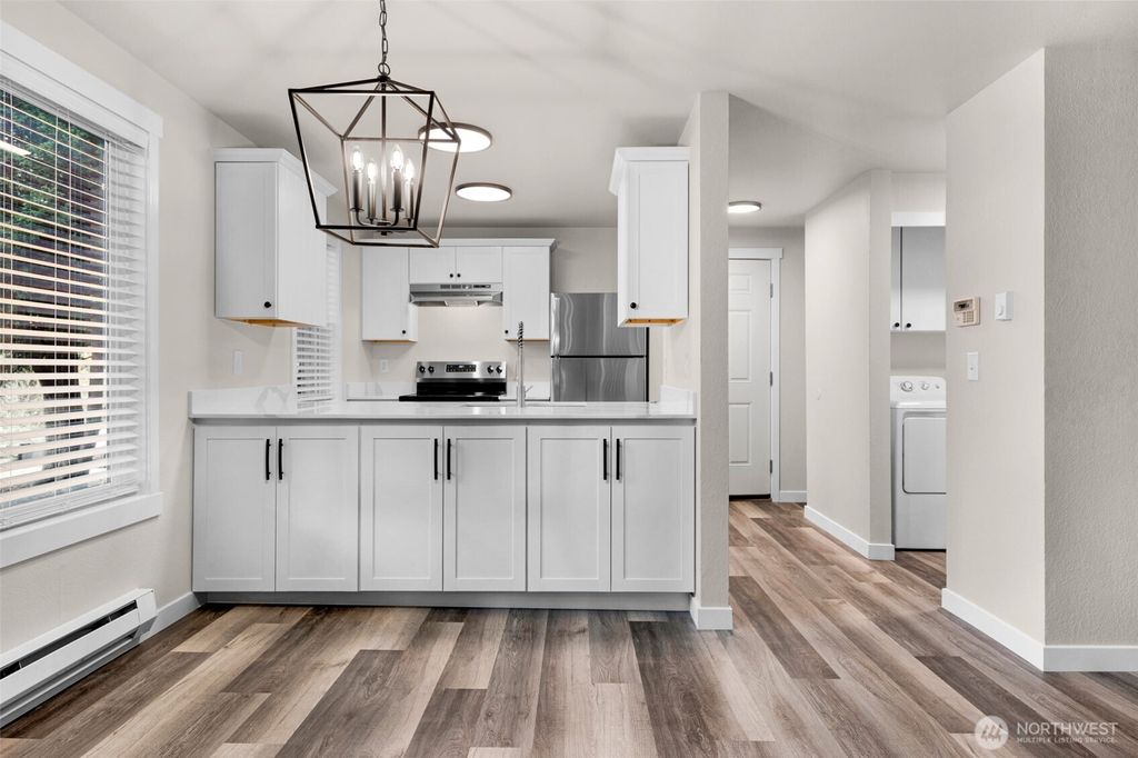 Photo of 1302 Chestnut Street #2, Everett, WA 98201 (MLS # 2448254)