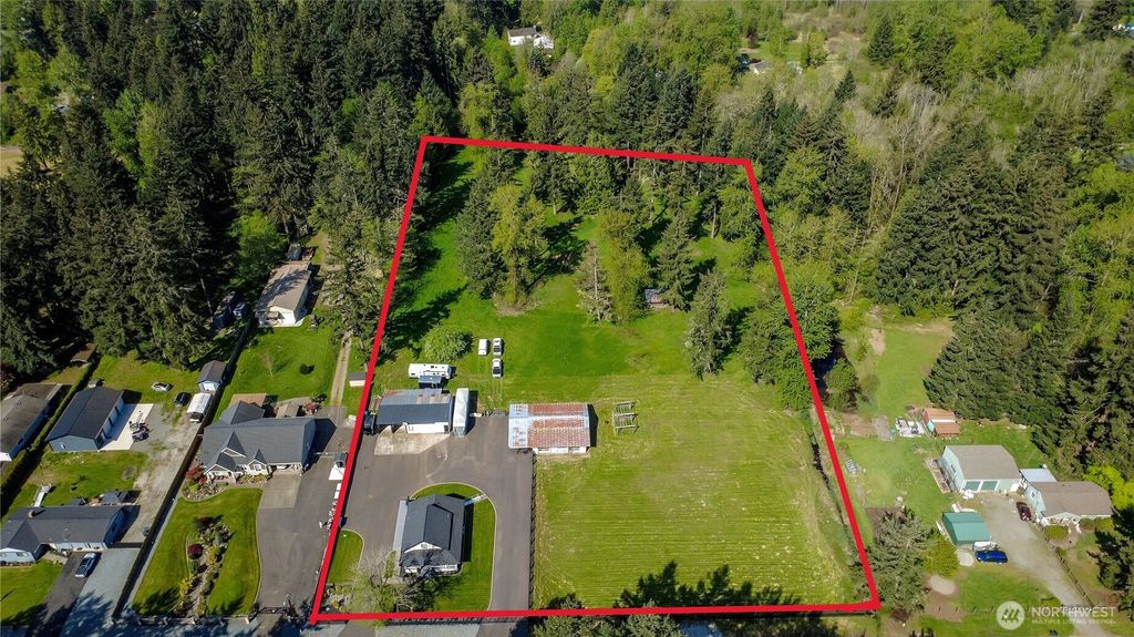 Photo of 15420 62nd Avenue E, Puyallup, WA 98375 (MLS # 2518867)