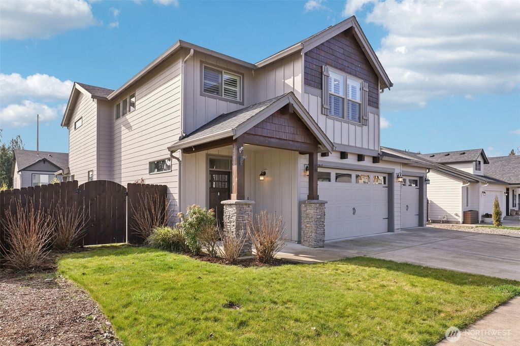 Photo of 4407 N Ridgefield Woods Drive, Ridgefield, WA 98642 (MLS # 2489357)