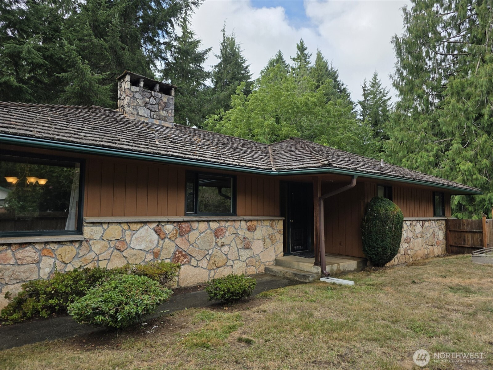 401 Fairway Drive