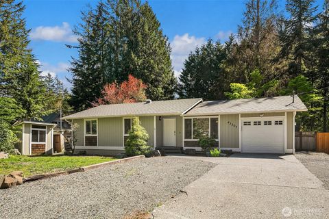 Photo of 42307 SE 168th Court, North Bend, WA 98045 (MLS # 2518567)