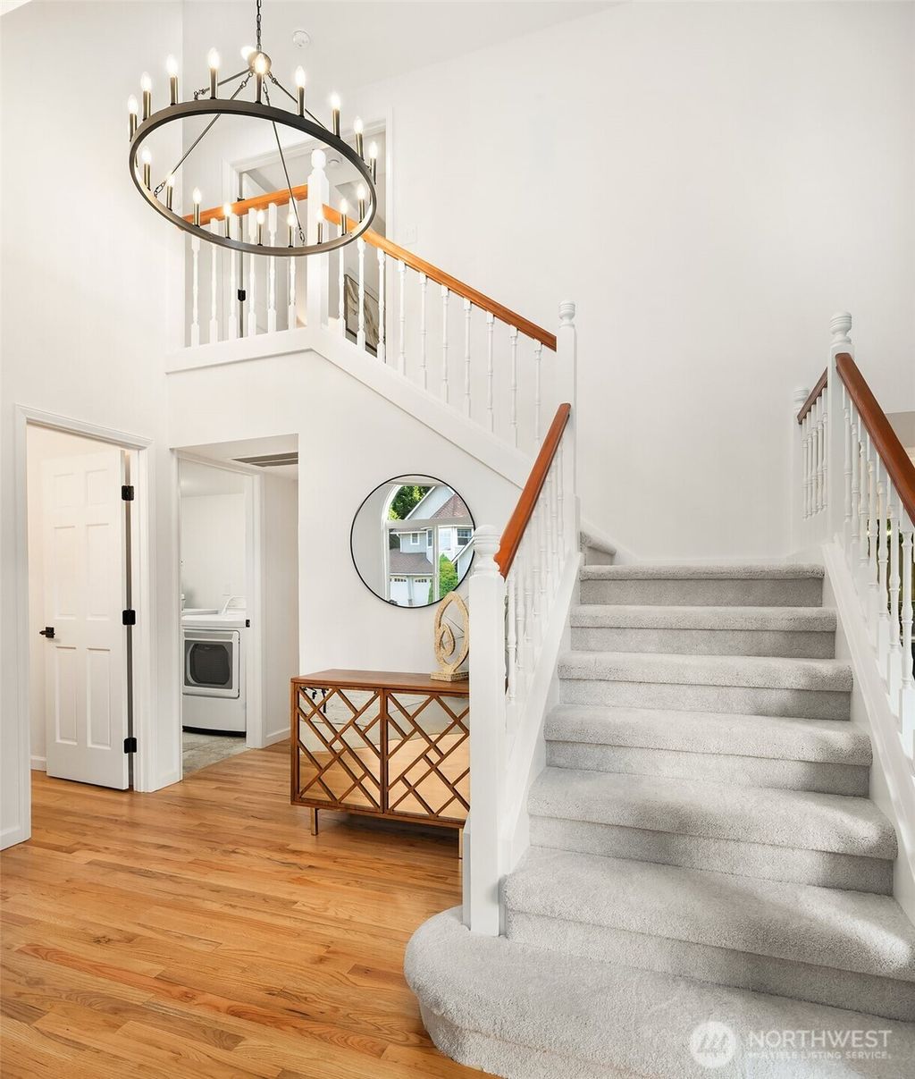 Photo of 23203 NE 18th Place, Sammamish, WA 98074 (MLS # 2523817)