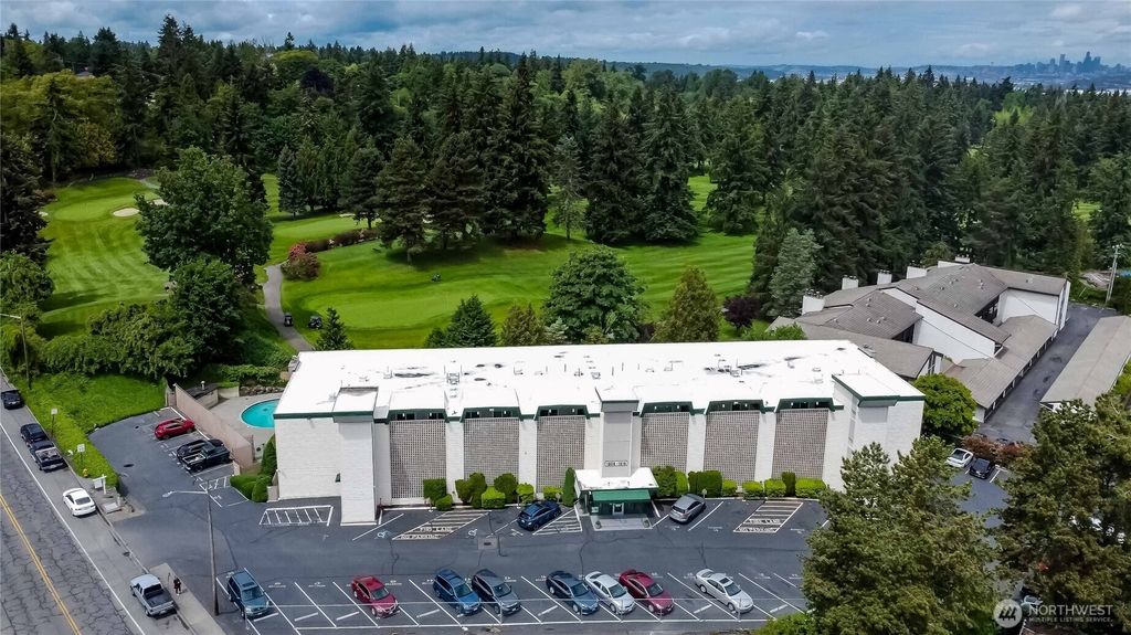 Photo of 1808 S 118th Street #102, Seattle, WA 98168 (MLS # 2465575)