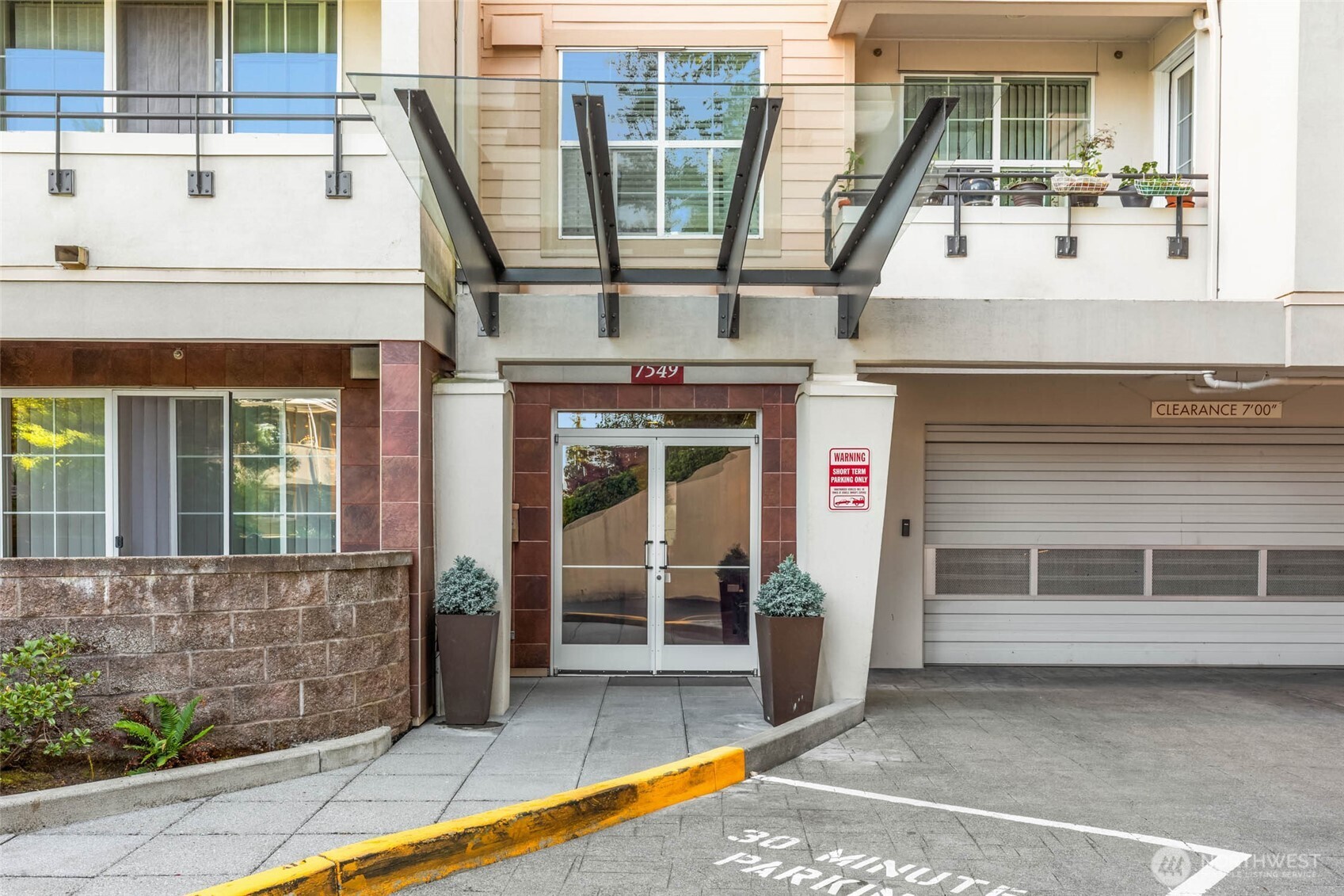 7549 SE 29th Street 305