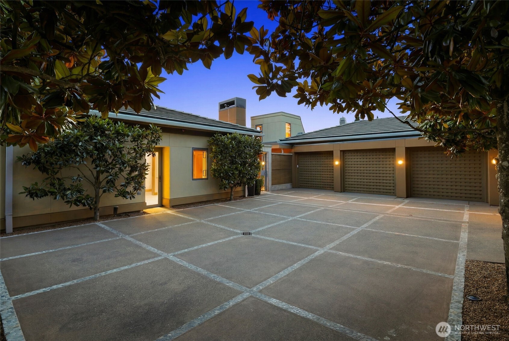 5511 104th Avenue NE