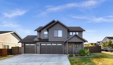 Photo of 2163 Lagerwey Circle, Lynden, WA 98264 (MLS # 2414643)