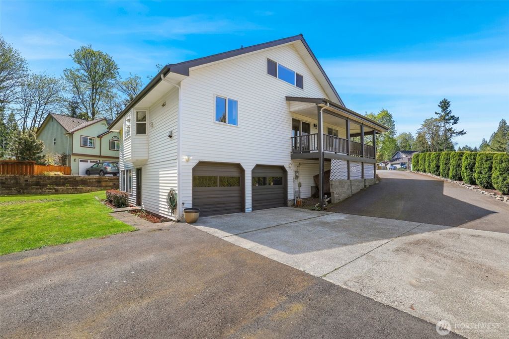 Photo of 21039 SE 268th Court, Covington, WA 98042 (MLS # 2364737)