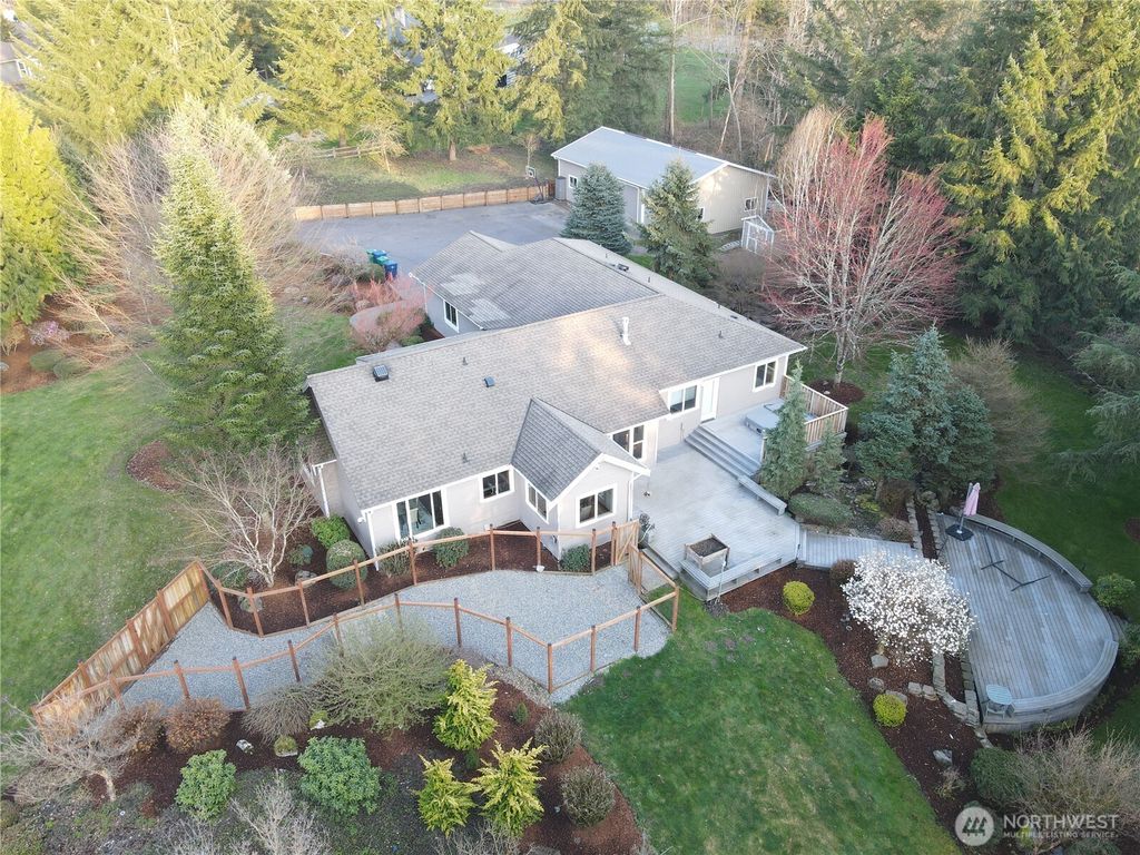 Photo of 24601 SE 390th Street, Enumclaw, WA 98022 (MLS # 2353813)
