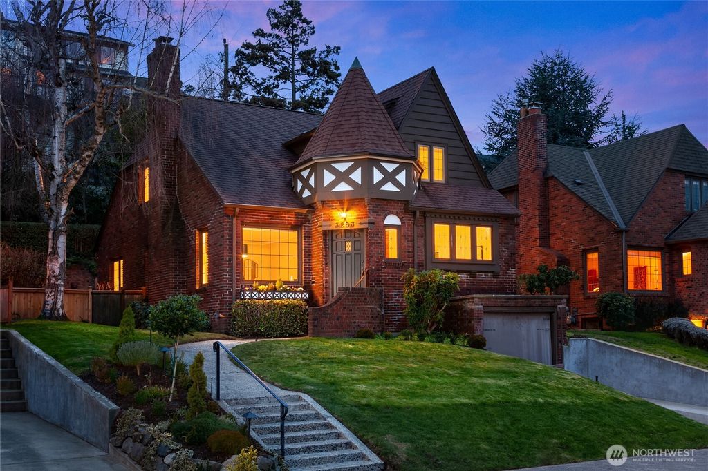 Photo of 3263 Conkling Place W, Seattle, WA 98119 (MLS # 2353561)