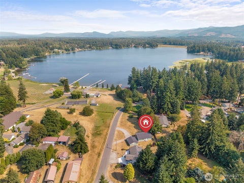 Photo of 15807 Lawrence Place SE, Yelm, WA 98597 (MLS # 2571414)