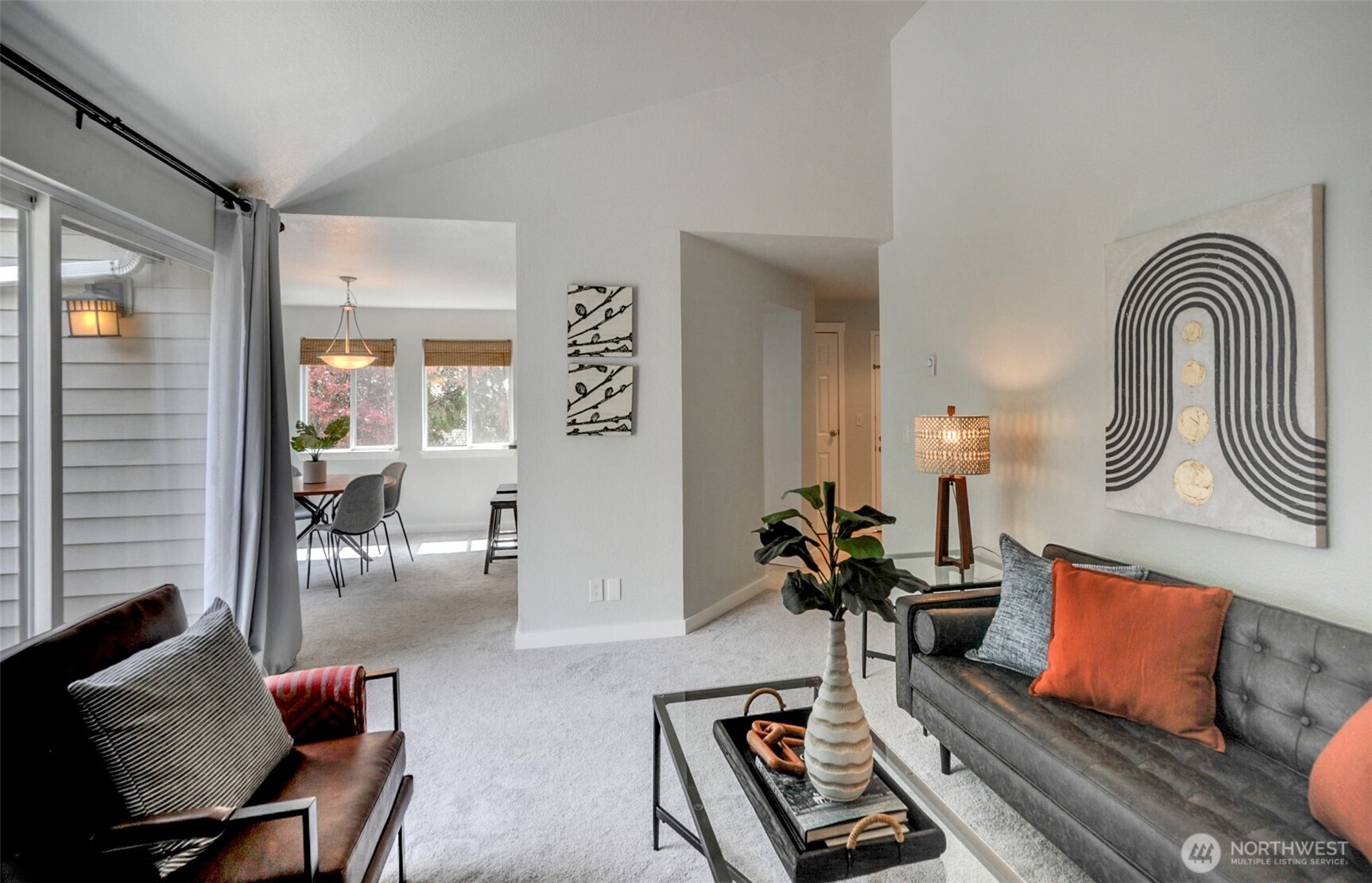 12040 NE 100th Avenue J303