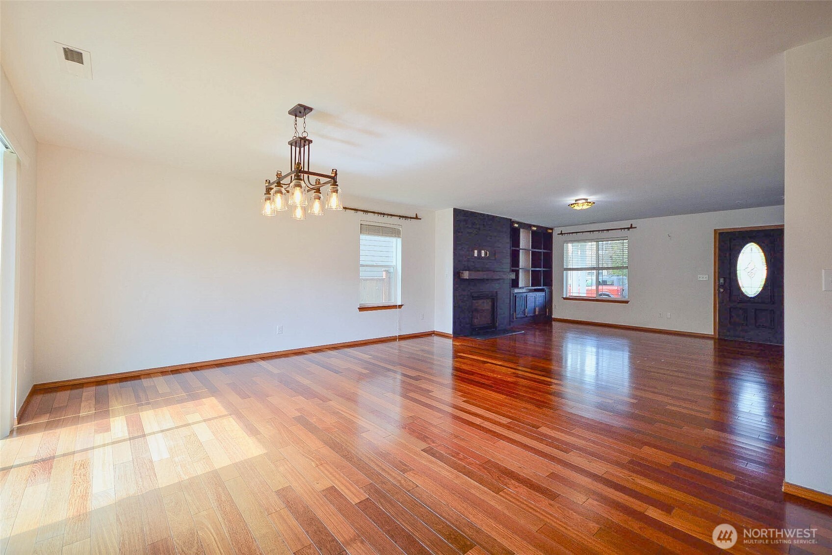 2011 Pleasure Drive SE