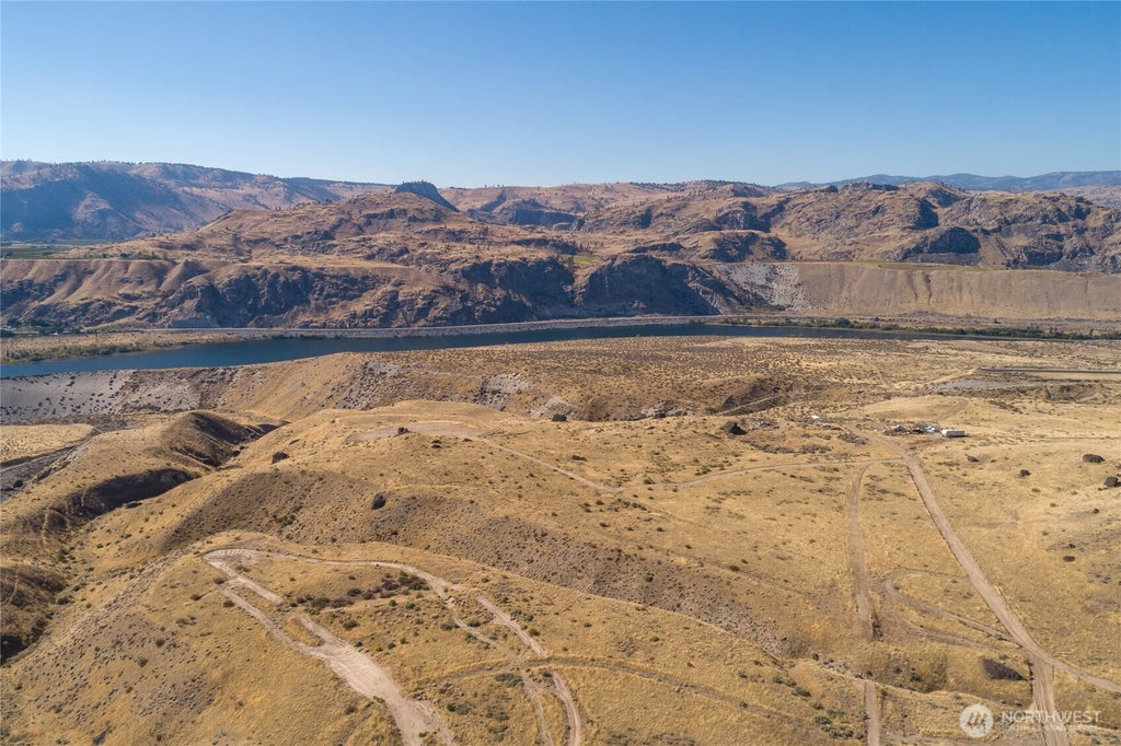 Photo of 0 Hill Range, Orondo, WA 98858 (MLS # 2588509)