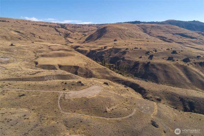 0 Hill Range