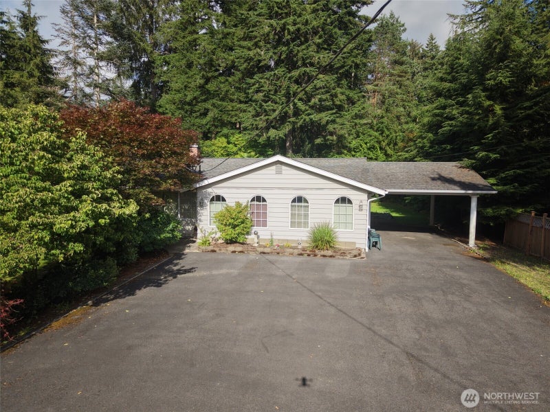 371 Evergreen Loop