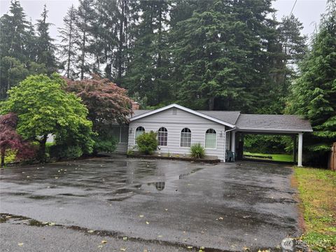 Photo of 371 Evergreen Loop, Forks, WA 98331 (MLS # 2558283)