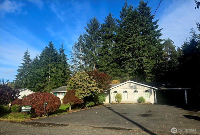 371 Evergreen Loop