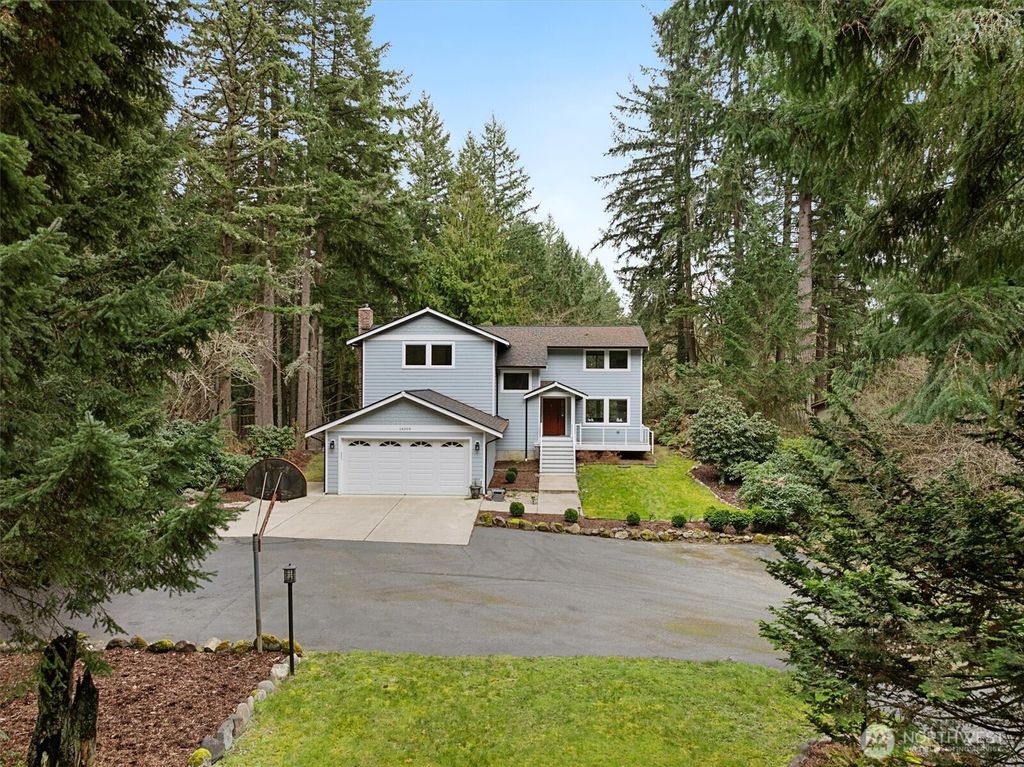 Photo of 14009 134th Ave E Ave, Puyallup, WA 98374 (MLS # 2488113)