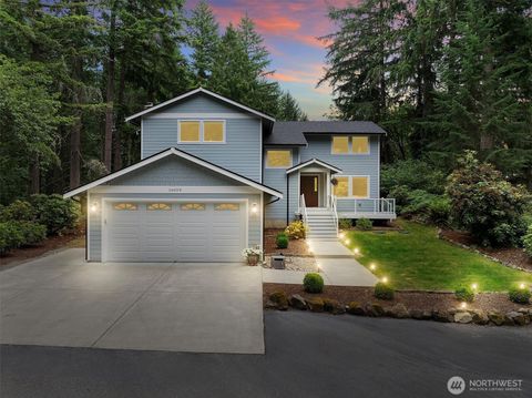 Photo of 14009 134th Ave E Ave, Puyallup, WA 98374 (MLS # 2488113)