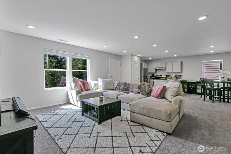 4232 SE Elijah Court