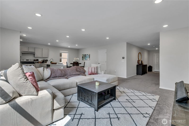 4232 SE Elijah Court