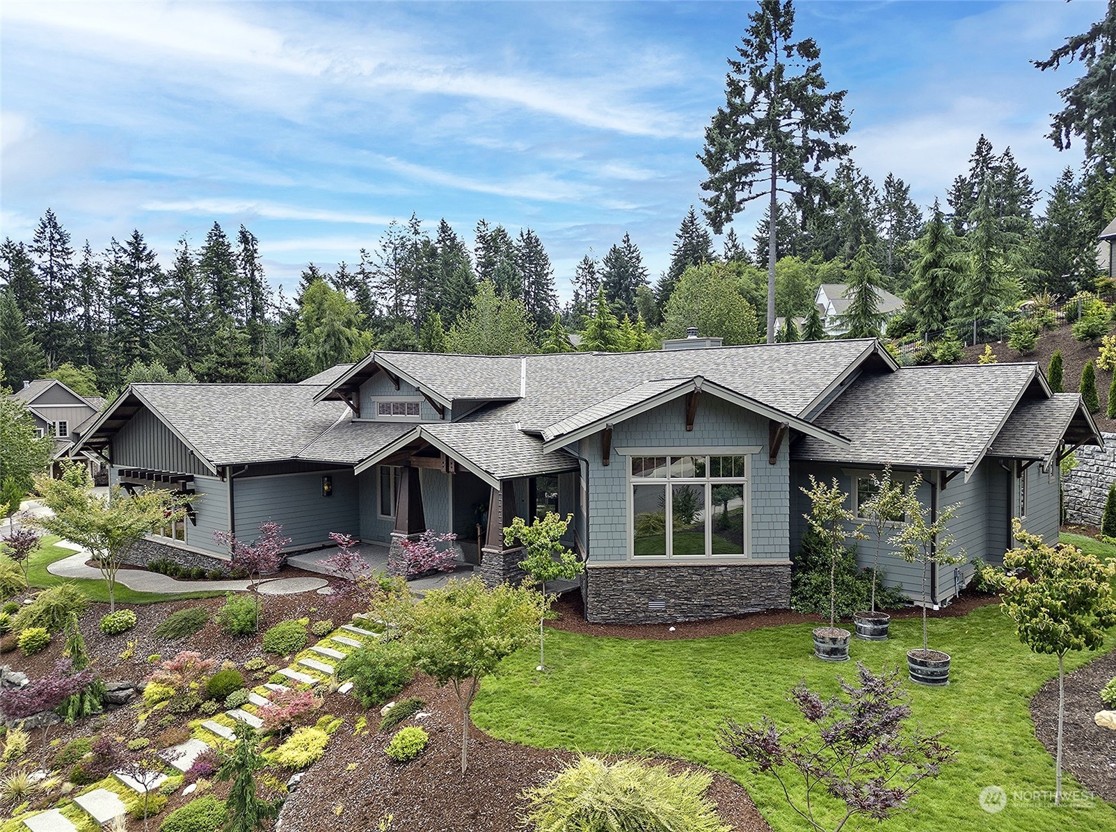616 Hyak Way