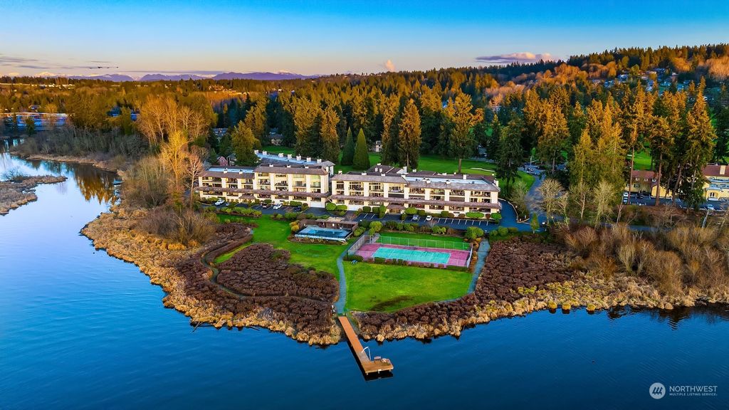 Photo of 16925 Inglewood Road NE #B206, Kenmore, WA 98028 (MLS # 2202868)