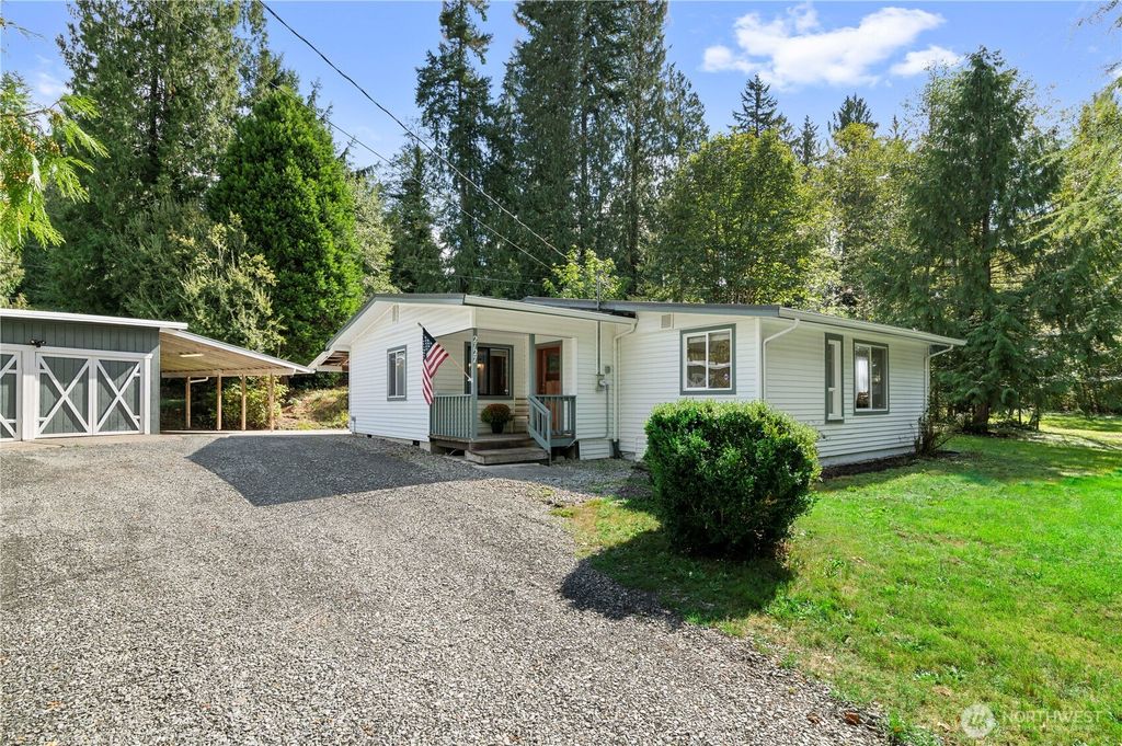 Photo of 2727 Middle Shore Road, Snohomish, WA 98290 (MLS # 2431936)