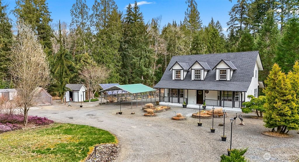Photo of 17410 9th Place NE, Snohomish, WA 98290 (MLS # 2347560)