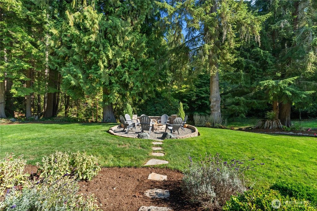 Photo of 18815 111th Place SE, Snohomish, WA 98290 (MLS # 2442327)