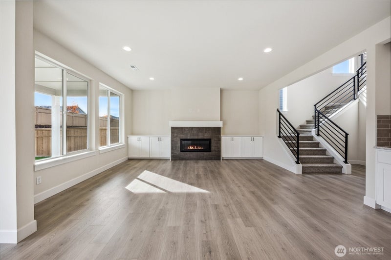 5834 229th Avenue E 272