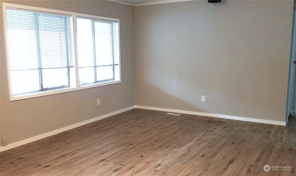 Photo of 11436 SE 208th Street #90, Kent, WA 98031 (MLS # 2198988)