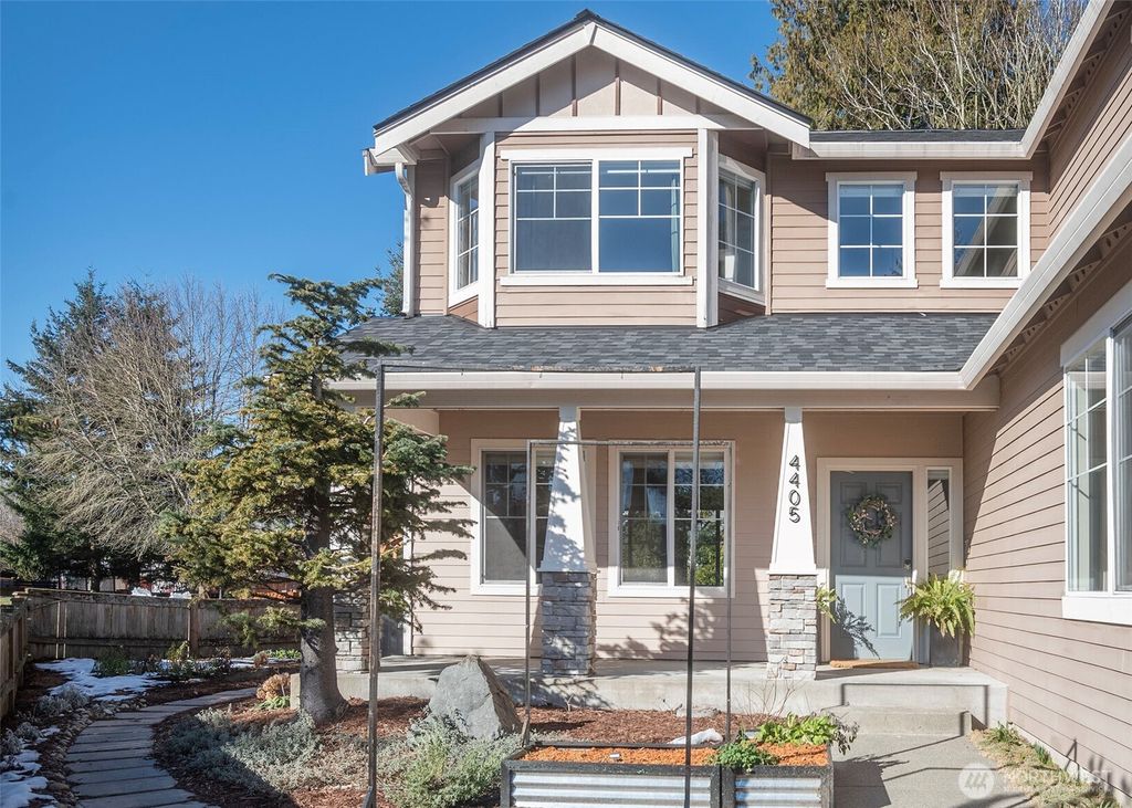 Photo of 4405 221st Place SW, Mountlake Terrace, WA 98043 (MLS # 2332285)